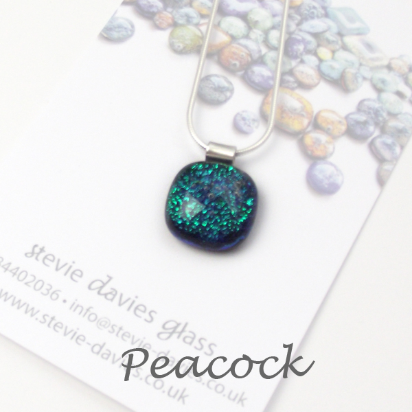 Peacock dichroic small pendant by Stevie Davies
